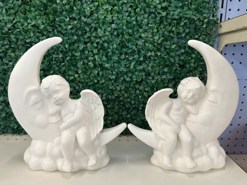 Moonbeam Cherub
