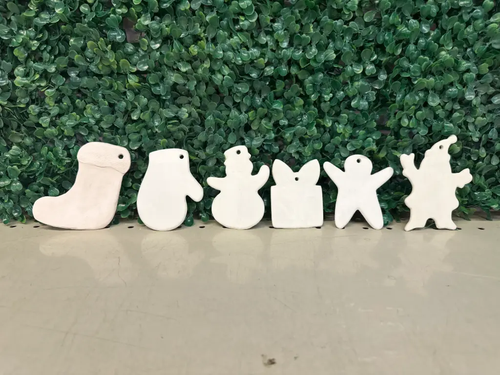 The Clay Clause Collection (2D Ornaments)